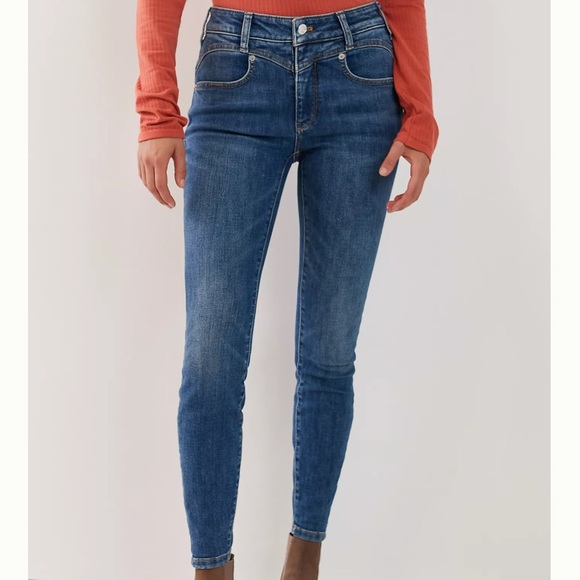 Anthropologie Denim - 🌵PILCRO NWT Iris High-rise Skinny Jeans Size 26